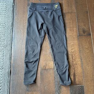 Gymshark women’s medium workout leggings black gym athletic wear hiking biking r